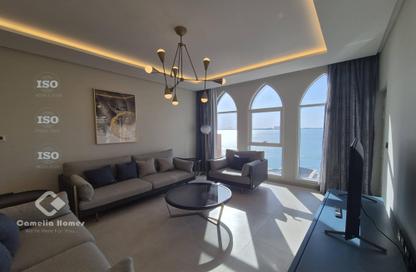 Apartment - 2 Bedrooms - 3 Bathrooms for rent in Viva West - Viva Bahriyah - The Pearl Island - Doha