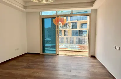 شقة - 2 غرف نوم - 4 حمامات للايجار في كريستال ريزيدنس - جزيرة جيوان - جزيرة اللؤلؤة - الدوحة