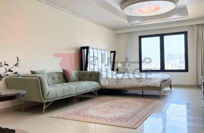 Apartment - Studio - 1 for rent in Tower 13 - Porto Arabia - The Pearl Island - Doha