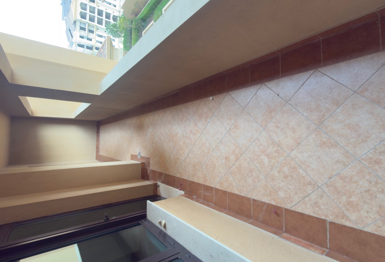 1BHK+OFFICE | SEMI-FURNISHED | BIG BALCONY thumbnail 8