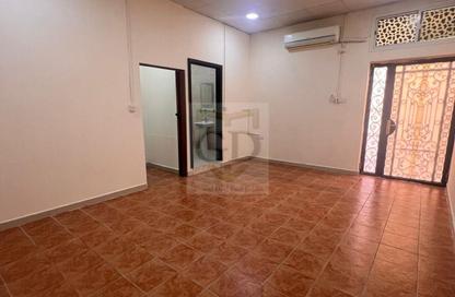 Apartment - Studio - 1 Bathroom for rent in Ain Khaled Villas - Ain Khaled - Doha