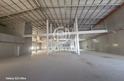 Warehouse - Studio - 3 Bathrooms for rent in Industrial Area 5 - Industrial Area - Industrial Area - Doha