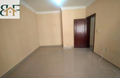 Apartment - 1 - 2 for rent in Umm Ghwailina Comm - Umm Ghuwalina - Umm Ghuwailina - Doha