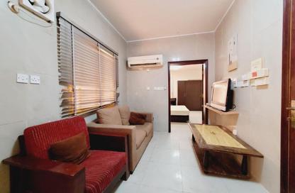 Apartment - 1 Bedroom - 1 Bathroom for rent in Umm Ghuwailina 4 - Umm Ghuwailina - Doha