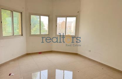 Compound - 4 - 4 for rent in Al Hanaa Street - Al Gharrafa - Doha