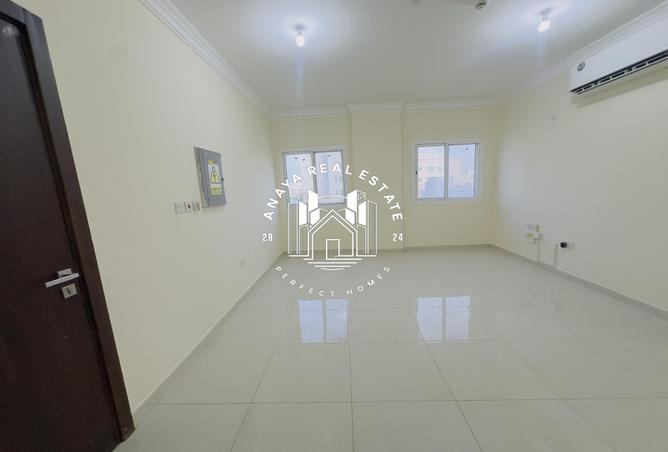55683161 - Property Main Image