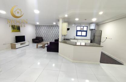 Apartment - 2 - 2 for rent in Al Mansoura - Al Mansoura - Doha