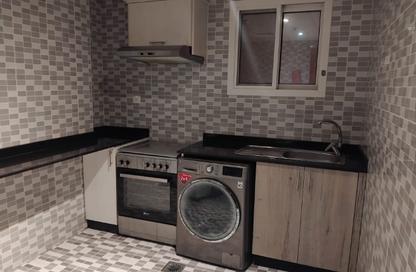 Apartment - 2 Bedrooms - 1 Bathroom for rent in Al Sadd - Al Sadd - Doha