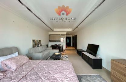 Apartment - Studio - 1 for rent in East Porto Drive - Porto Arabia - The Pearl Island - Doha