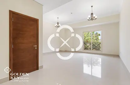 شقة - 2 غرف نوم - 3 حمامات للايجار في ريزيدينشيال دي5 - جنوب فوكس هيلس - فوكس هيلز - الوسيل