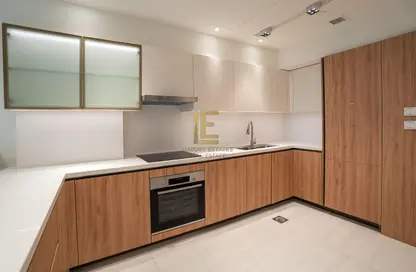 Apartment - 1 Bedroom - 2 Bathrooms for sale in Gewan Island - The Pearl Island - Doha