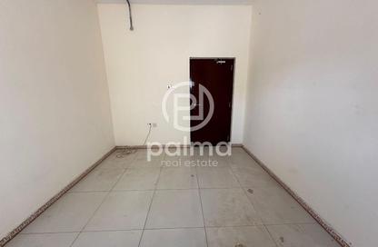 Labor Camp - Studio - 7+ Bathrooms for rent in East Industrial Street - Birkat Al Awamer - Al Wakra