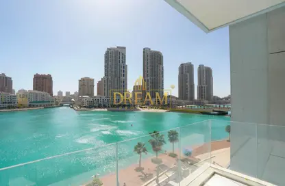 Apartment - 1 Bedroom - 2 Bathrooms for rent in Gewan Island - The Pearl Island - Doha