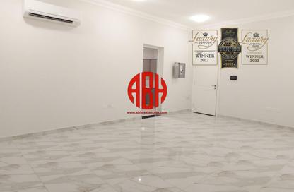 Apartment - 2 Bedrooms - 2 Bathrooms for rent in Al Jazeera Street - Fereej Bin Mahmoud North - Fereej Bin Mahmoud - Doha Apartment - 2 Bedrooms - 2 Bathrooms for rent in Al Jazeera Street - Fereej Bin Mahmoud North - Fereej Bin Mahmoud - Doha