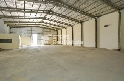 Warehouse - Studio - 7+ Bathrooms for rent in Industrial Area 4 - Industrial Area - Industrial Area - Doha
