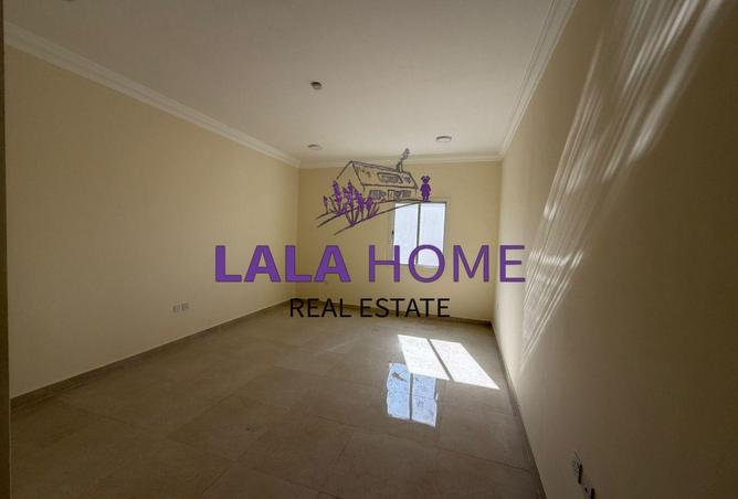 52452730 - Property Image 2