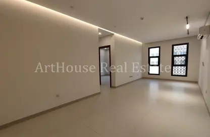 شقة - 2 غرف نوم - 3 حمامات للايجار في شارع الوعب - الوعب - الدوحة