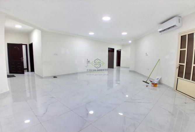 56618151 - Property Image 2