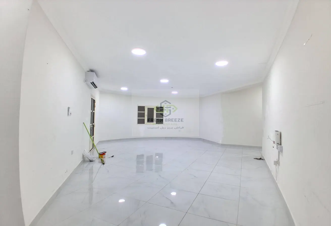 56618151 - Property Main Image
