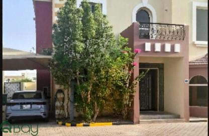 مجمع سكني - 3 - 3 للايجار في روضة المطر - الدوحة