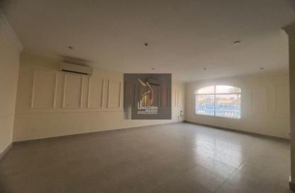 مجمع سكني - 5 غرف نوم - 5 حمامات للايجار في الريان القديمة - الريان - الدوحة