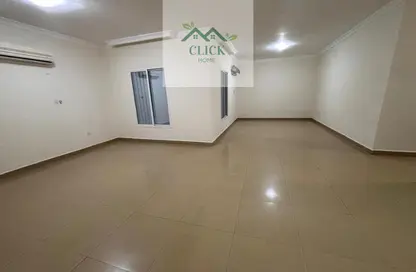 Apartment - 3 Bedrooms - 3 Bathrooms for rent in Al Nasr Street - Al Nasr - Doha