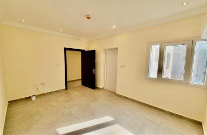 Apartment - 2 Bedrooms - 2 Bathrooms for rent in Al Jazeera Street - Fereej Bin Mahmoud North - Fereej Bin Mahmoud - Doha