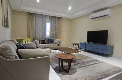 Apartment - 3 Bedrooms - 4 Bathrooms for rent in Al Nasr Street - Al Nasr - Doha