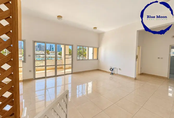 64418110 - Property Image 3