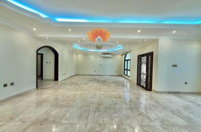 Villa - 5 Bedrooms - 7+ Bathrooms for rent in Al Najda Street - Madinat Khalifa North - Madinat Khalifa - Doha