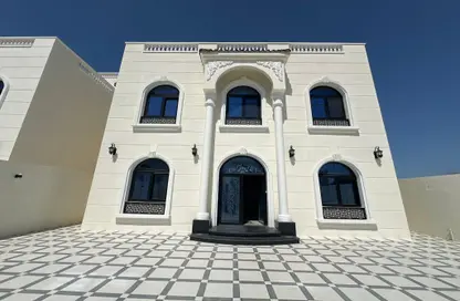 فيلا - 8 غرف نوم - 8 حمامات للايجار في الثمامة - الثمامة - الدوحة