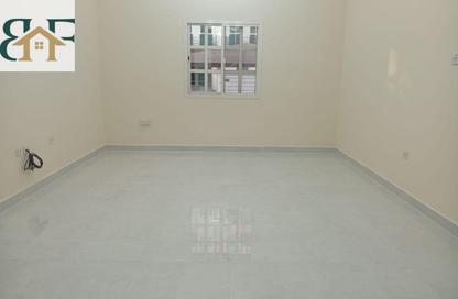Apartment - 2 Bedrooms - 2 Bathrooms for rent in Al Mansoura - Al Mansoura - Doha