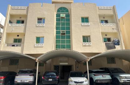 Apartment - 2 Bedrooms - 2 Bathrooms for rent in Al Khazin Street - Madinat Khalifa South - Madinat Khalifa - Doha