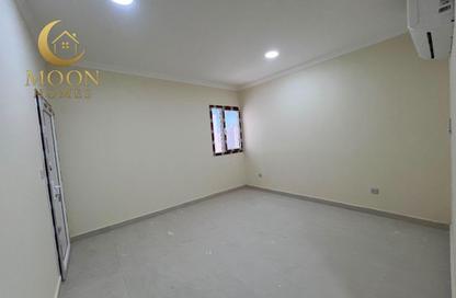 Apartment - 1 Bedroom - 1 Bathroom for rent in Al Mansoura - Al Mansoura - Doha Apartment - 1 Bedroom - 1 Bathroom for rent in Al Mansoura - Al Mansoura - Doha
