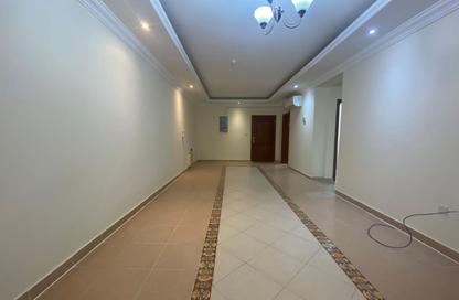 Apartment - 2 Bedrooms - 2 Bathrooms for rent in Al Sadd Road - Al Sadd - Doha