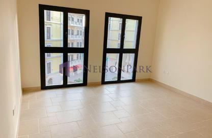 Apartment - 3 - 4 for rent in Teatro - Qanat Quartier - The Pearl Island - Doha