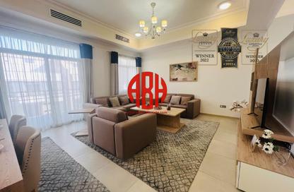 مجمع سكني - 2 غرف نوم - 3 حمامات للايجار في شارع الوعب - الوعب - الدوحة