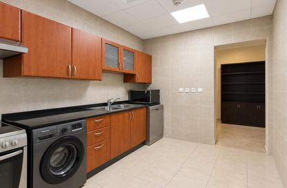 Apartment - 2 - 2 for rent in Zig Zag Tower B - Zig Zag Towers - West Bay - Doha