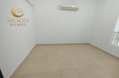 Apartment - 2 Bedrooms - 2 Bathrooms for rent in Muntazah 7 - Al Muntazah - Doha