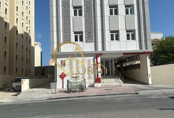 54493782 - Property Image 2