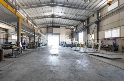 Warehouse - Studio - 7+ Bathrooms for rent in East Industrial Street - Birkat Al Awamer - Al Wakra