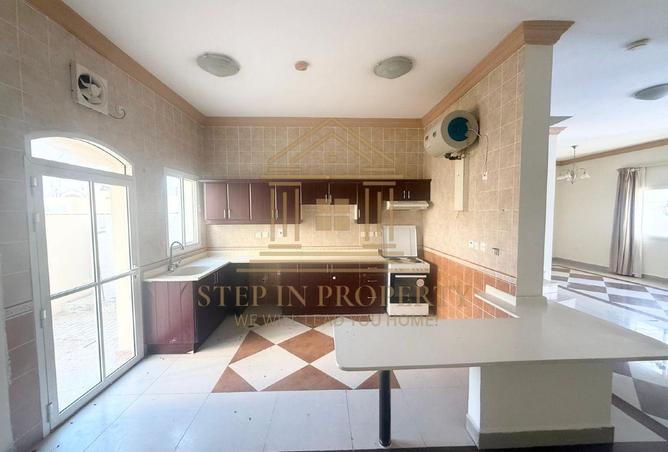 51767208 - Property Image 2