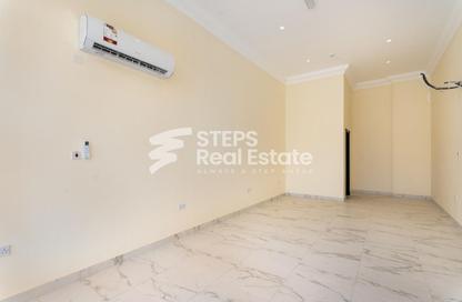 Shop - Studio - 1 Bathroom for rent in Al Nuaija Street - Al Nuaija - Doha Shop - Studio - 1 Bathroom for rent in Al Nuaija Street - Al Nuaija - Doha