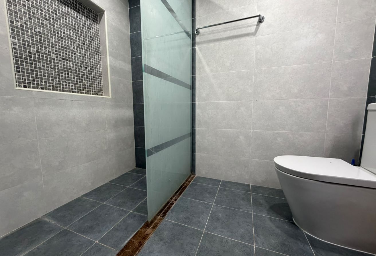 Premium Fully Furnished 2 Bedroom Apartment for re thumbnail 17