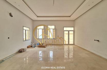 Villa - 6 Bedrooms - 6 Bathrooms for sale in Al Kheesa - Al Kheesa - Umm Salal Mohammed