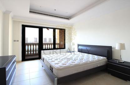 Apartment - 1 Bedroom - 2 Bathrooms for rent in West Porto Drive - Porto Arabia - The Pearl Island - Doha