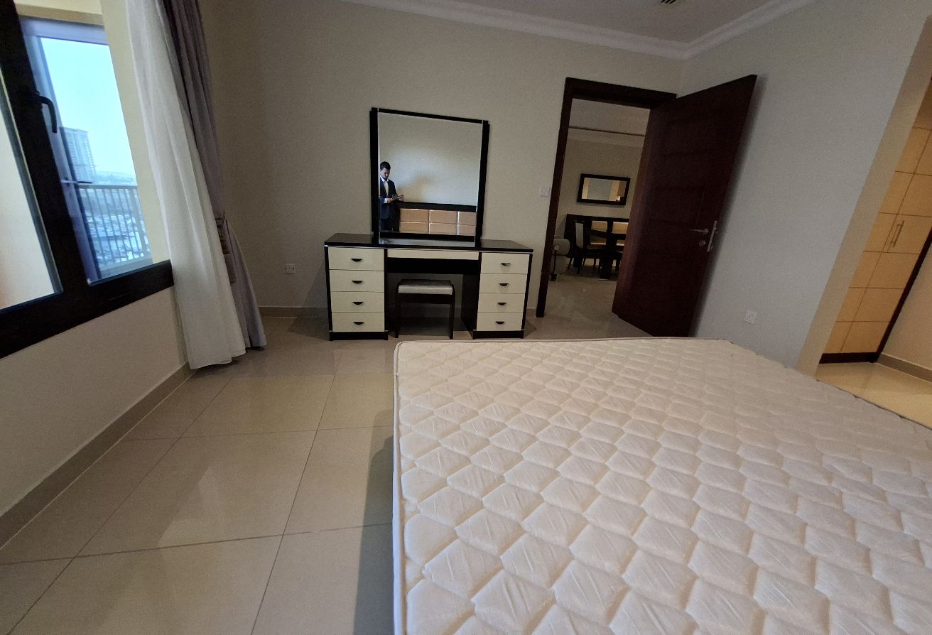 Luxury 1BR | Fully Furnished |  Qatar Cool includi thumbnail 10
