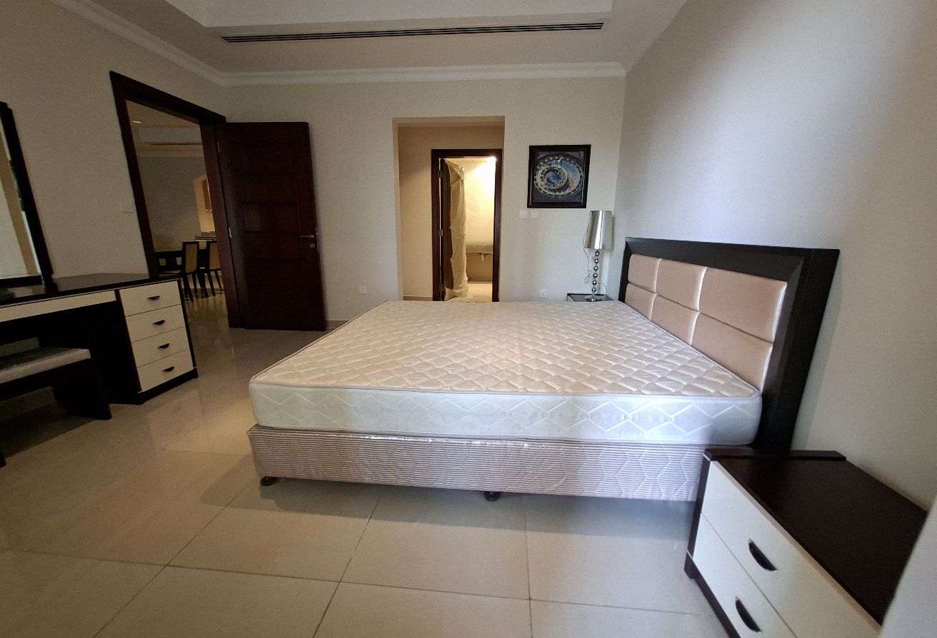 Luxury 1BR | Fully Furnished |  Qatar Cool includi thumbnail 8