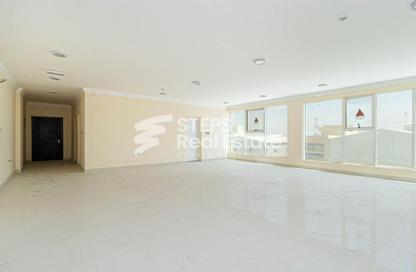 Office Space - Studio - 1 Bathroom for rent in East Industrial Street - Birkat Al Awamer - Al Wakra