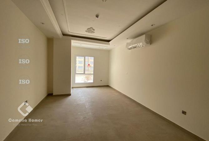 53569715 - Property Main Image